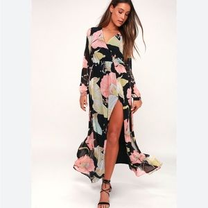 EUC Lulus Water Lilies Dress